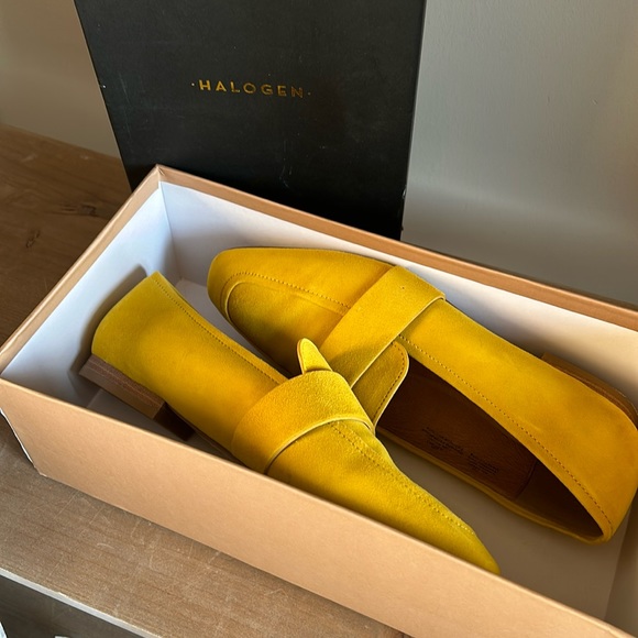 Halogen Suede Flats - Picture 2 of 6